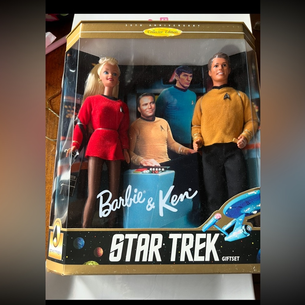 Mattel Barbie & Ken Star Trek Set - Red and Gold Uniforms
